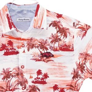 Arkansas Razorbacks Tommy Bahama Horizons Floral Hawaiian Short Sleeve Shirt Med